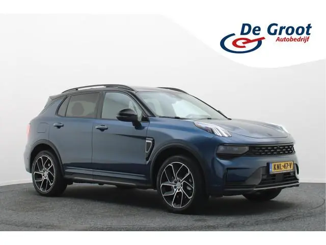 Lynk & Co 01