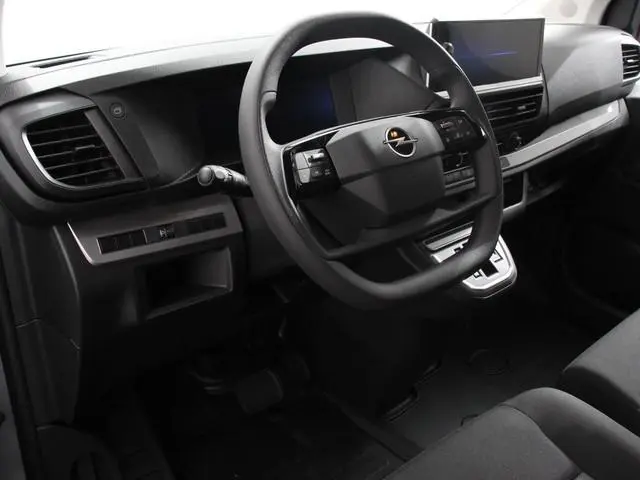Opel Vivaro 2.0 BlueHDi 180PK L3 Automaat Navigatie Apple Carplay / Android Auto Parkeersensoren V+A...