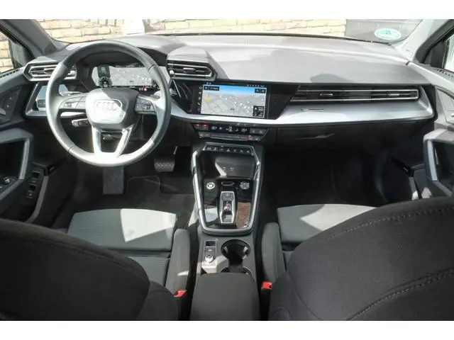 Audi A3 Sportback 40 TFSI e | Sonos | Trekhaak | Head-up | Camera | Navigatie