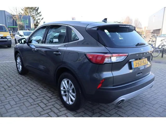 Ford Kuga 1.5 Titanium 1e Eigenaar | Volledig Onderh | BTW | NL-Auto | Winterpack | 360Cam | Navi |...