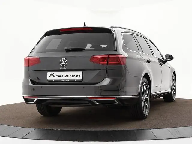 Volkswagen Passat 1.4 TSI 218pk DSG PHEV GTE Business · Camera · Wegklapbare Trekhaak · Apple/Androi...