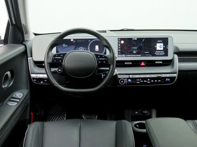 Hyundai IONIQ 5 Project 45 AWD 73kWh | SOH 94,0% Aviloo | Zonnepaneel op dak