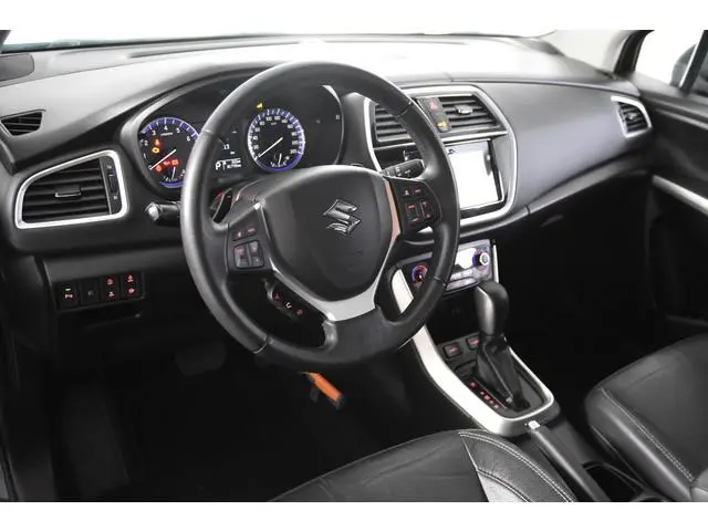 Suzuki S-Cross SX4 S.Cross Automaat *Navigatie*Leer*Panoramadak*Trekhaak*Stoelverwarming*