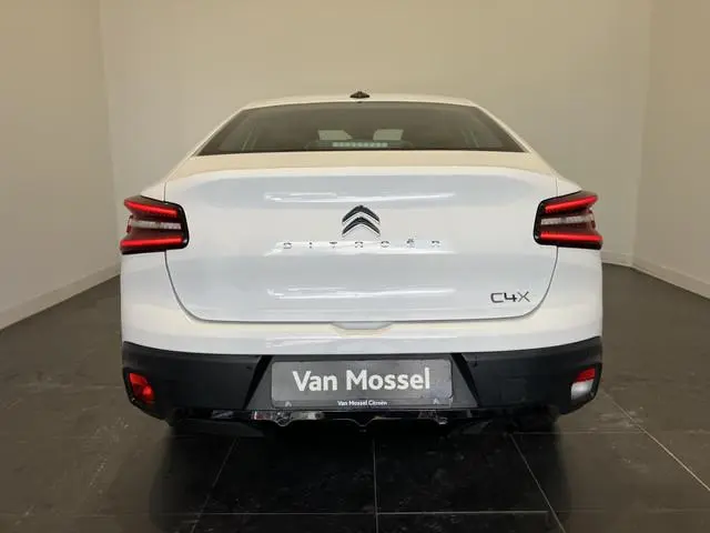 Citroën C4 X