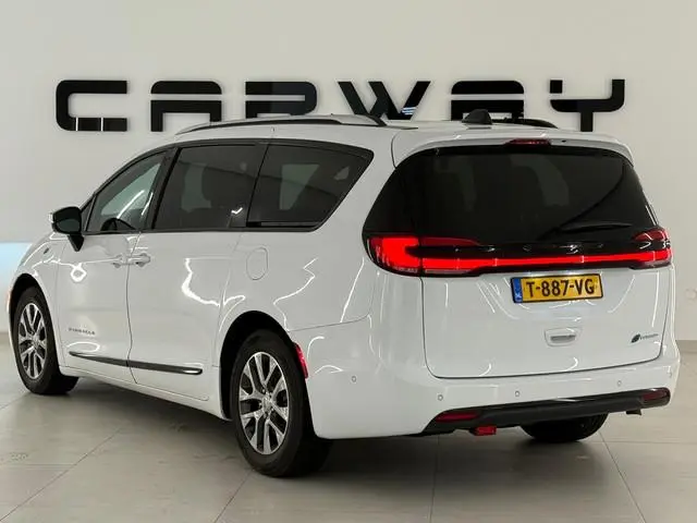 Chrysler Grand Voyager 3.6 V6 Hybrid Pacifica Pinnacle 7-zits Full option