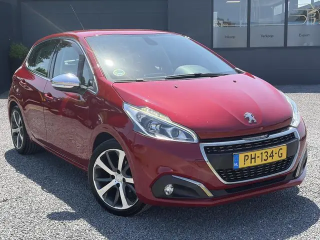 Peugeot 208 1.2 PureTech Allure 1e Eigenaar,D-riem vv in 2023,Afn.Trekhaak,Dealer Onderhouden,Carpla...