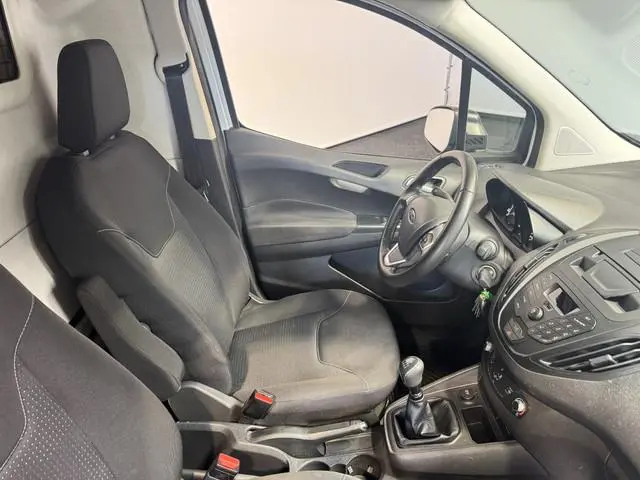Ford Transit Courier