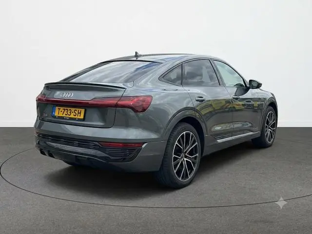 Audi Q8 Sportback e-tron 50 quattro S Edition 95 kWh 340pk | Panoramadak | Lederen bekleding | Lucht...