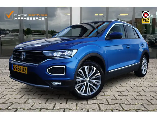 Volkswagen T-Roc 2.0 TSI 4Motion Sport | ACC | Virtual Cockpit | Trekhaak |
