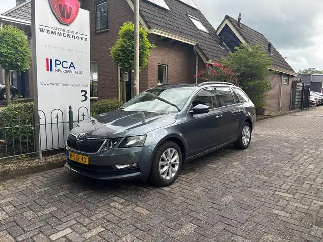 ŠKODA Octavia Combi 1.0 TSI Greentech Business Edition