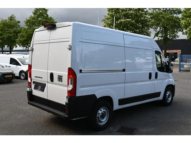 Fiat Ducato 2.2 MultiJet 140 S&S L2H2 3.5t Airco, Camera