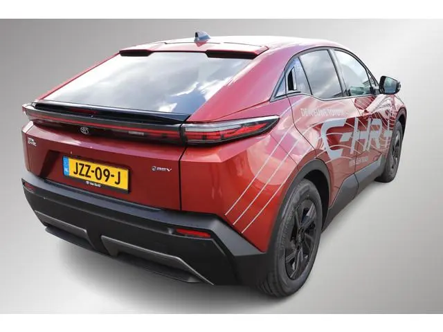Toyota C-HR+