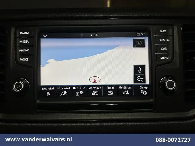 Volkswagen Crafter 2.0 TDI L3H2 L2H1 Euro6 Airco | Camera | Navigatie | Apple Carplay | Stoelverwarm...