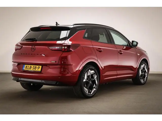 Opel Grandland 1.6 Turbo Plug-In Hybrid 4x4 GSe | SOH 98% | ADVANCED PARK ASSIST |  STUURVERWARMING...