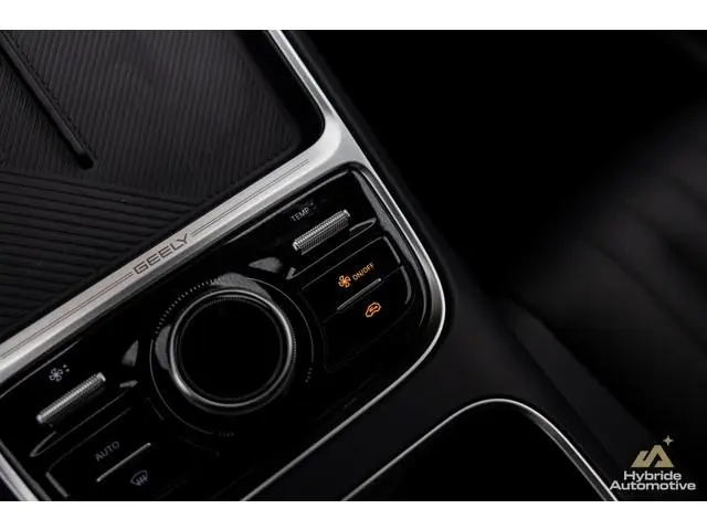 Geely Starray EM-i
