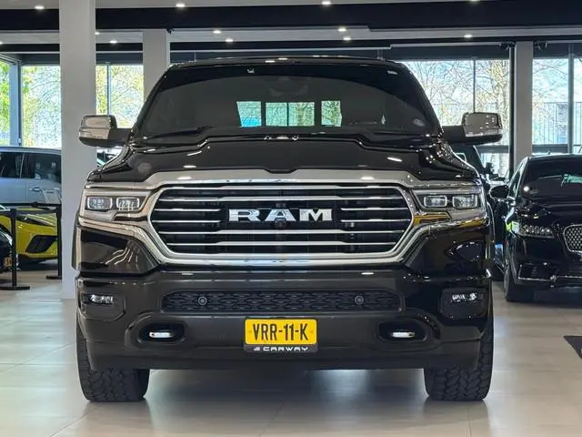 Dodge Ram Van