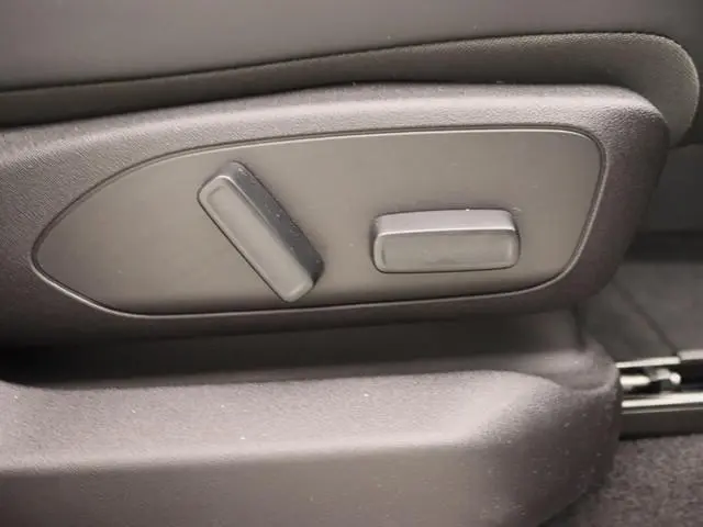 Leapmotor C10