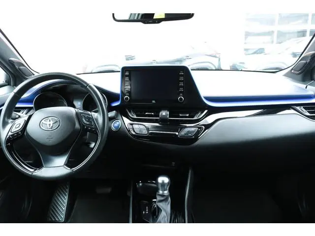 Toyota C-HR 2.0 Hybrid Bi-Tone, Parkeersensoren, JBL