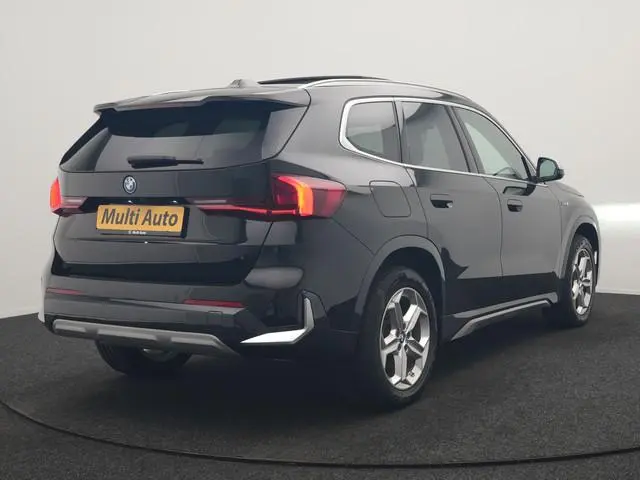 BMW X1 xDrive30e X Line PHEV 326pk Dealer O.H. | Trekhaak Af Fabriek | Panodak | Camera | Harman / K...