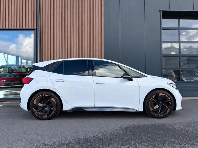 Cupra Born