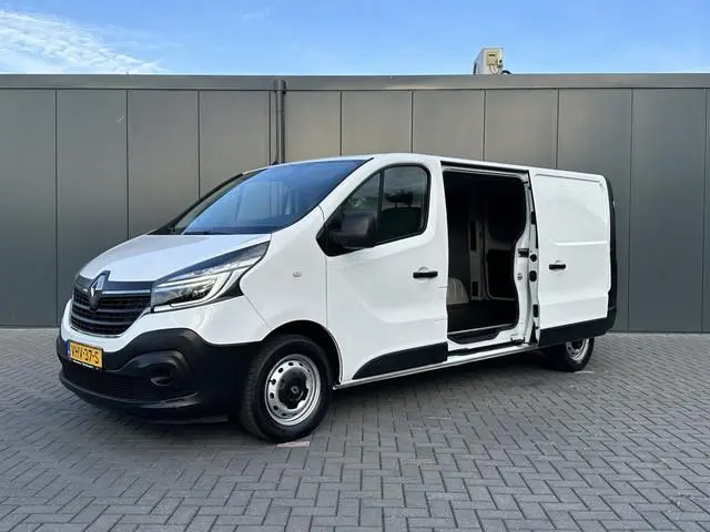 Renault Trafic 2.0 dCi 120 PK / L2H1 / 1e EIG. / DUBBELE SCHUIFDEUREN / TREKHAAK / LED KOPLAMPEN / A...
