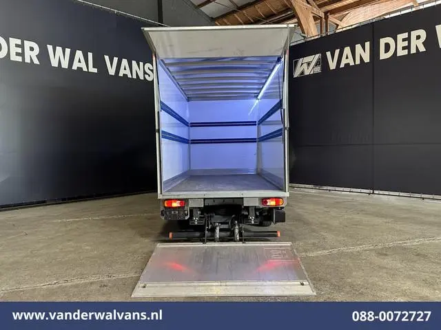 Renault Master 2.3 dCi 146pk Bakwagen 222cm Hoog Laadklep Euro6 Airco | Navigatie | Camera | LED | C...