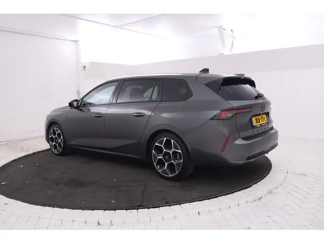 Opel Astra Sports Tourer 1.5 CDTI Elegance Automaat, Opc ~Line, Climate,