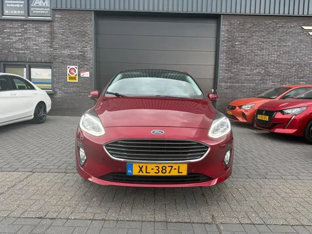 Ford Fiesta 1.0 EcoBoost Titanium | 2E EIGENAAR | 3/6 OF 12 MND GARANTIE | CAMERA | PANO DAK | TREKH...