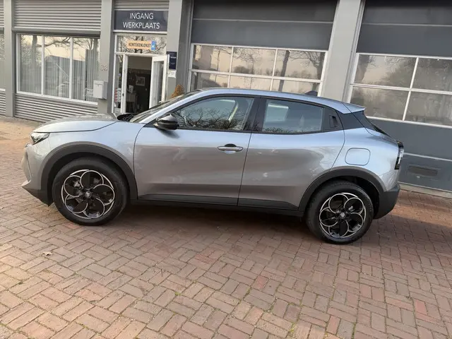 Alfa Romeo Junior