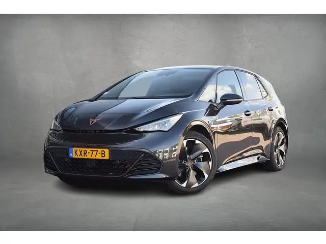 CUPRA Born Performance 82 kWh | SOH: 94,8 % | Stuur- en Stoelverw. | Sportstoelen | LED