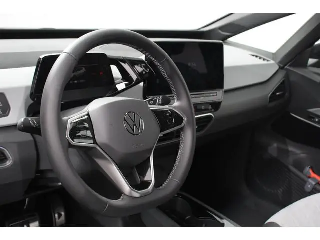Volkswagen ID.3 Pro Edition 58 kWh Warmtepomp 18"Lichtmetalen Velgen Navigatie Camera Adaptieve Crui...