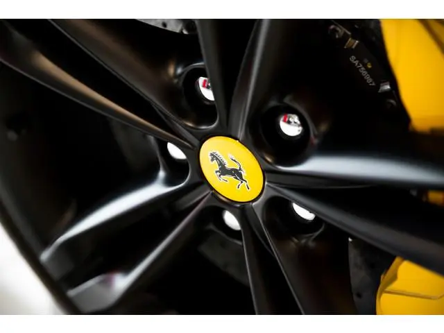 Ferrari 296