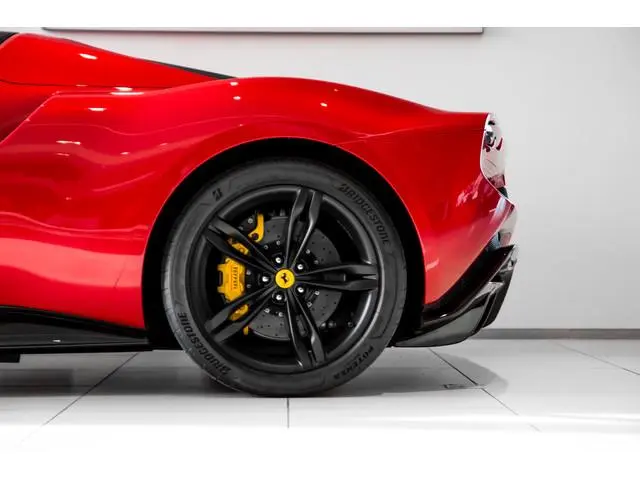 Ferrari 296