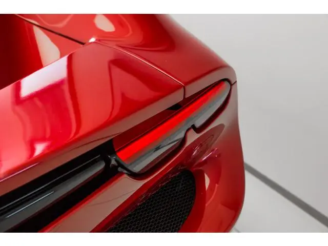 Ferrari 296