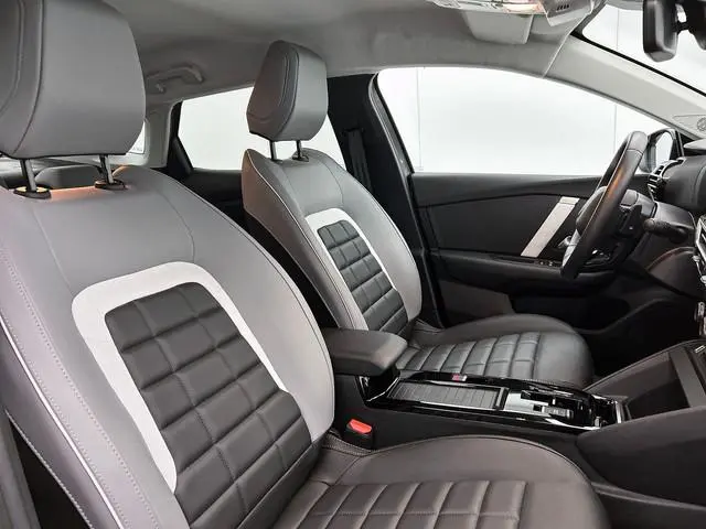 Citroën C4 X