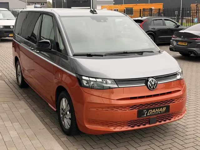 Volkswagen Multivan