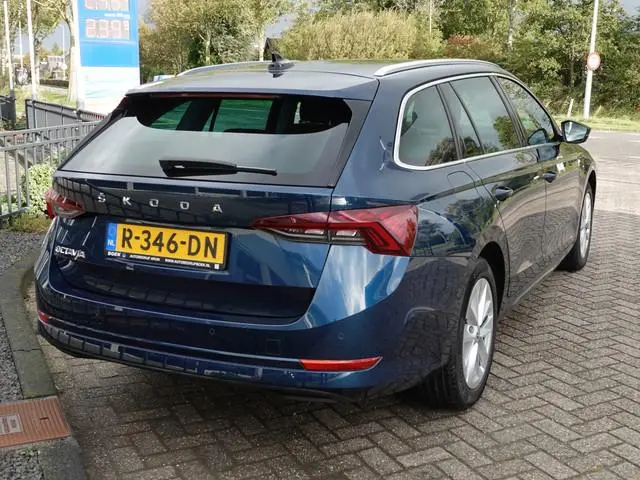 ŠKODA Octavia Combi 1.0 TSI 110PK Business Edit. Plus NAVI | LED | CLIMA | LMV | PDC