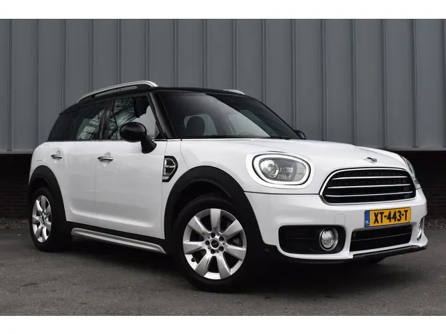 MINI Mini Countryman 1.5 Cooper Chili | Trekhaak | Keyless | Navi | Clima | NL Auto