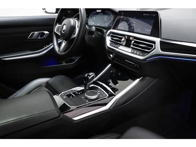 BMW 3-serie Touring M340i xDrive High Executive | M-sport | DRIVING PROFESSIONAL PACK | LASER LED |...