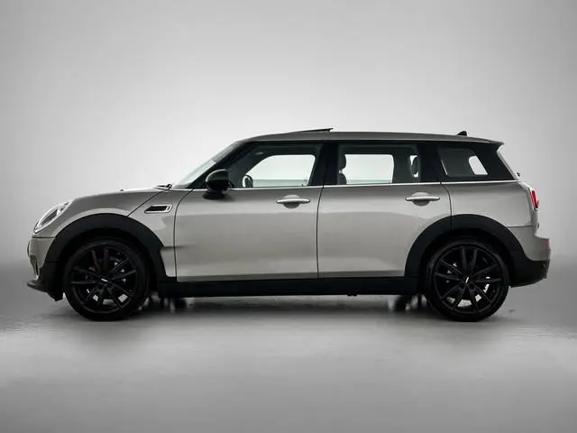 MINI Mini Clubman 1.5 One Business Edition / Airco-ecc / Navigatie / Panorama schuifdak / Leder / Cr...
