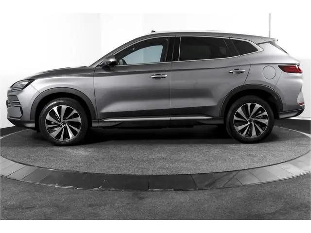 BYD SEAL U