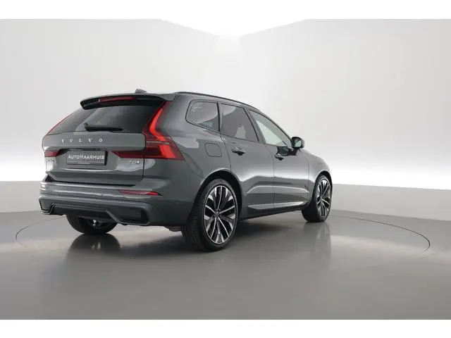Volvo XC60 2.0 T8 Plug-in hybrid AWD Ultra Dark "Forest Lake" | Facelift | Memory | Pano | Luchtveri...