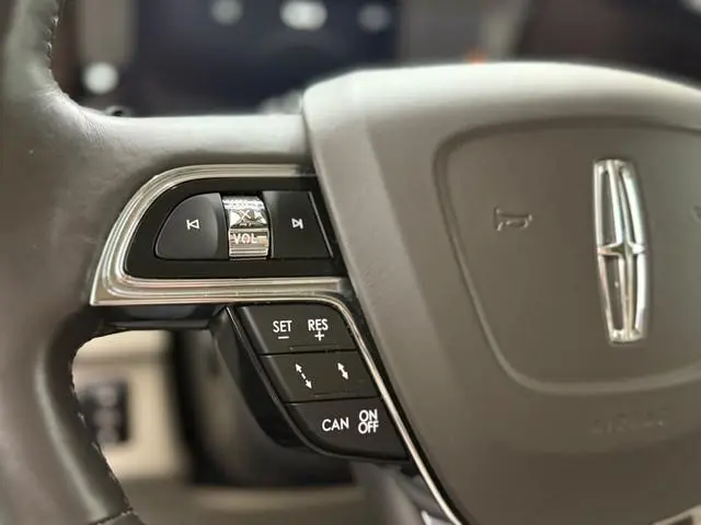 Lincoln Navigator