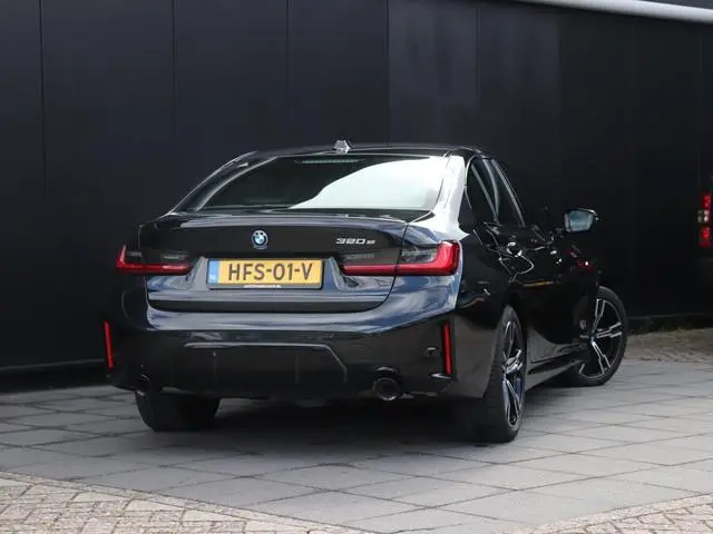 BMW 3-serie 320e | M SPORT | PDC | CRUISE | APPLE CARPLAY | NAVI |