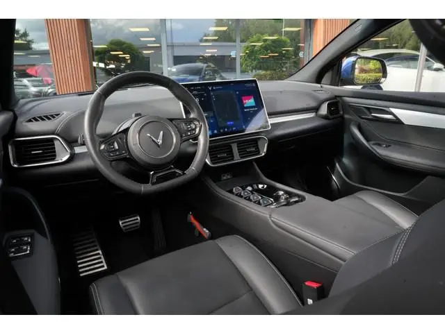 BYD Seal U VinFAST Plus 87.7 kWh Apple carplay Cruise control adaptief DAB Mistlampen voor Bots waar...