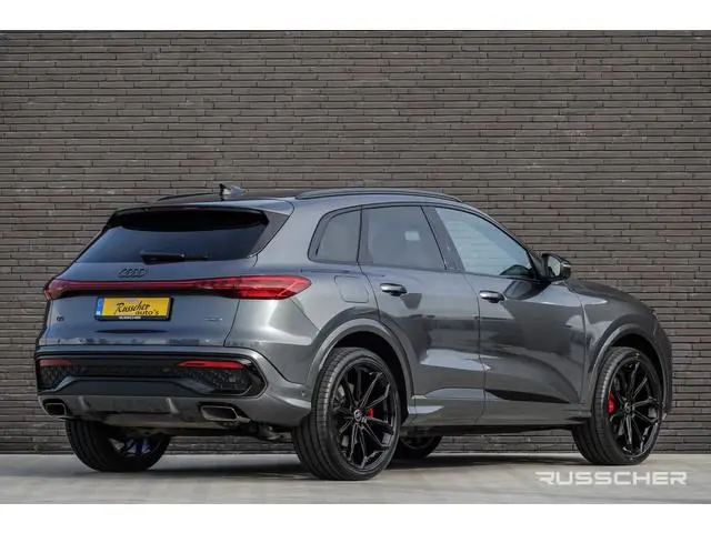 Audi Q5 e-hybrid 367Pk | Quattro | S-Line | MMI Bijrijdersdisplay | Tech Plus | 360° Camera | Trekha...