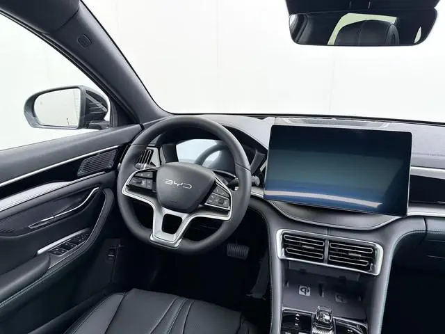 BYD SEAL U
