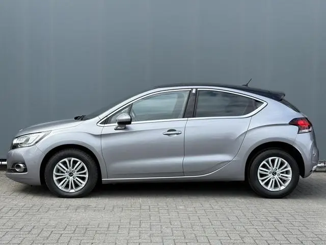 DS DS 4