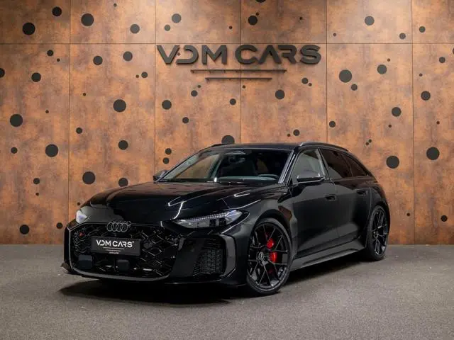 Audi RS5 Avant E-hybrid Quattro | Keramisch | Carbon | Massage | Pano | Trekhaak | B&O | ACC |