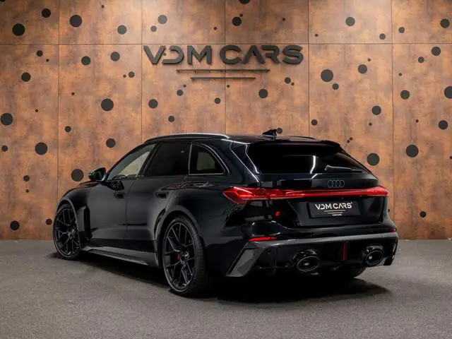 Audi RS5 Avant E-hybrid Quattro | Keramisch | Carbon | Massage | Pano | Trekhaak | B&O | ACC |